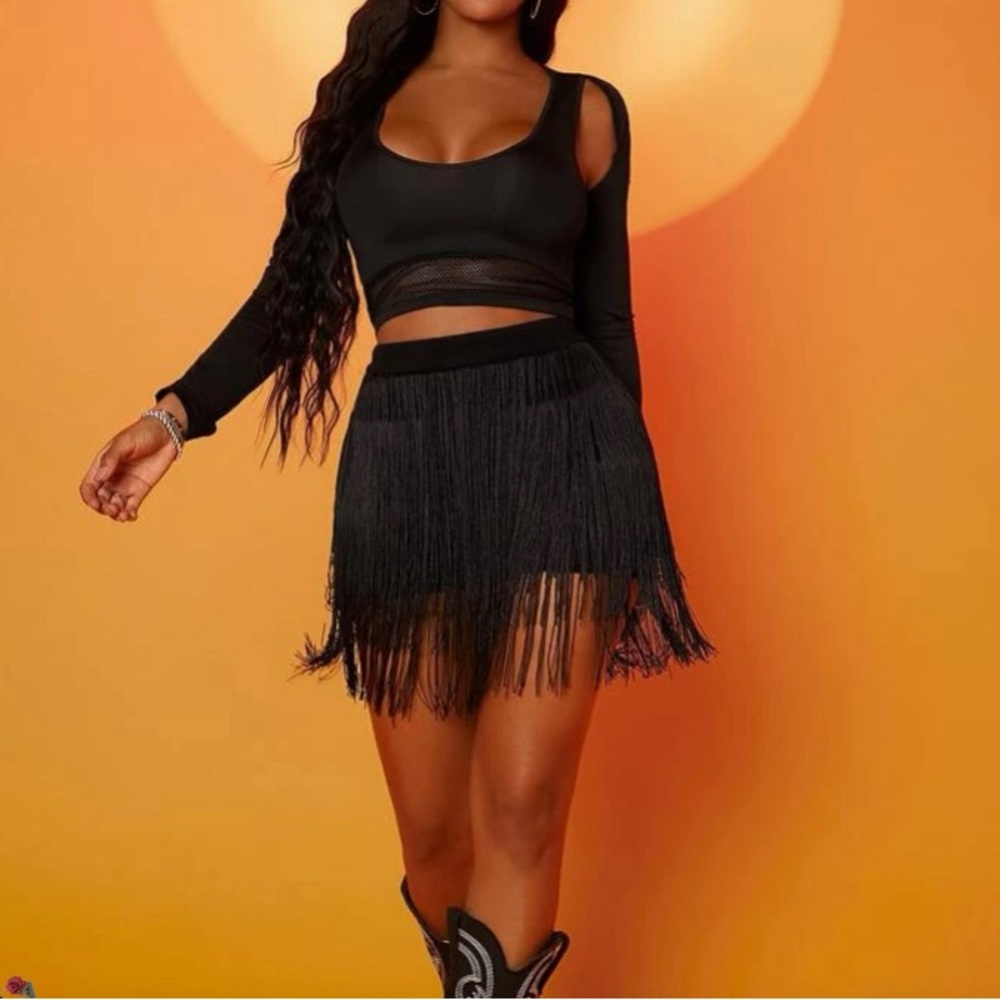 Fringe Hem Overlay Shorts
